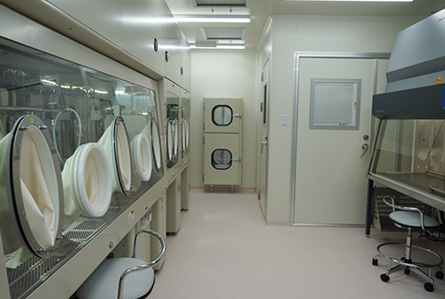 Cell Processing Facility (TACT), located within Tsukuba University Hospital.